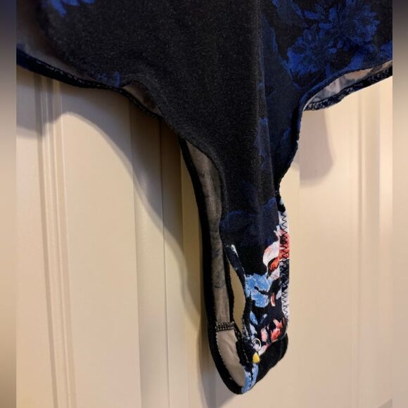 Women’s Free People Pixie Printed Turtleneck Bodysuit | Medium - Picture 10 of 10